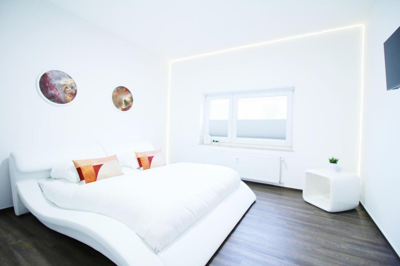 Secret Hideaways Space Loft Wohndesign Auf 2 Etagen L 450M Bis Uni Duisburg Luaran gambar